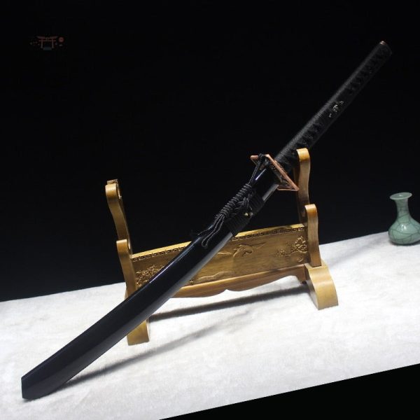 Lame aiguisée en acier pour katana japonais