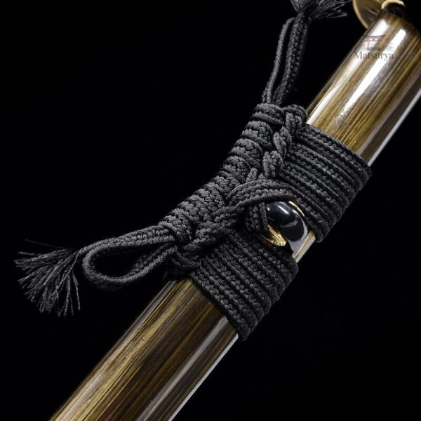 Katana japonais avec poignée en bois sculpté