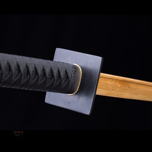 Katana Japonais - lame courbée, artisanat japonais