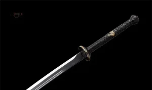 Katana artisanal avec finition soignée