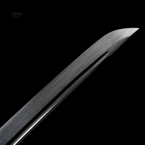 Lame noire de katana japonais, design traditionnel