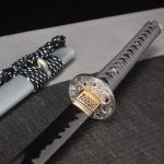 Katana Japonais traditionnel, sabre artisanal