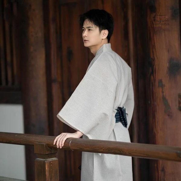 Mode Japonaise pour Homme en Beige