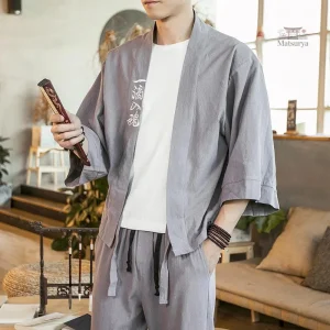 Kimono traditionnel homme élégant