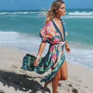 Kimono de plage floral élégant