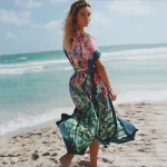 Kimono de plage à motifs fleuris