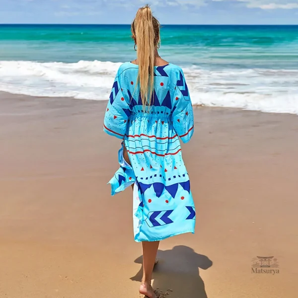 Mode estivale : kimono aux motifs géométriques stylés