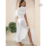 Vêtement de plage tendance, style asymétrique