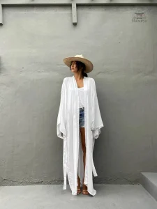 Vêtement de plage en coton pour un look décontracté