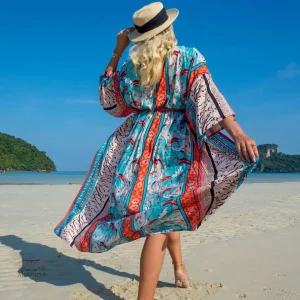Kimono de plage féminin à motifs, idéal pour les journées ensoleillées