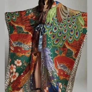 Kimono de plage fleuri avec motifs colorés