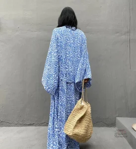 Maxi kimono de plage pour un look estival chic