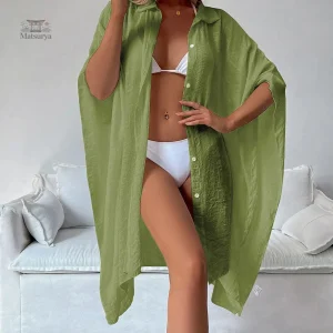 Kimono de plage uni pour une tenue estivale décontractée