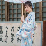 Vêtement féminin inspiré du style japonais