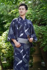 Kimono traditionnel homme avec motif feuillage