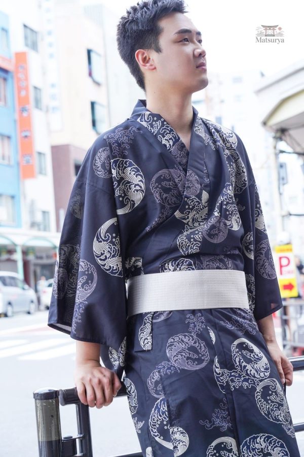 Kimono homme élégant avec motifs raffinés