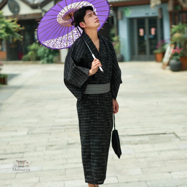Kimono estival homme en design élégant