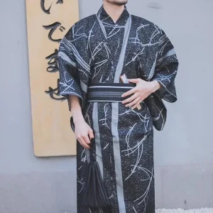 Kimono homme traditionnel au design élégant
