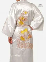 Kimono traditionnel homme avec motif dragon