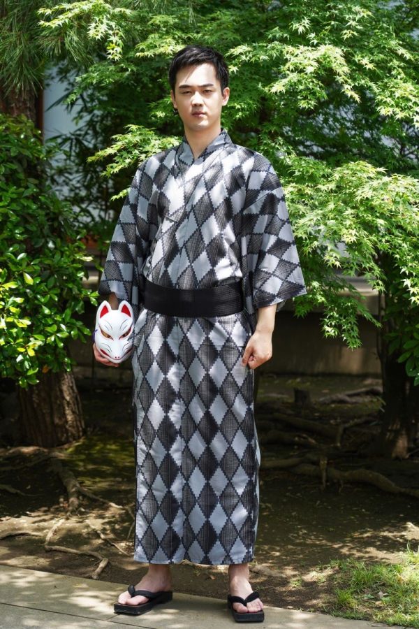 Vêtement japonais homme : kimono graphique chic