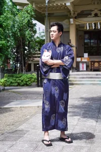 Kimono masculin confortable et élégant pour le quotidien