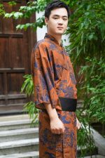 Kimono masculin inspiré de la mode japonaise vintage