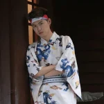 Kimono soyeux pour homme chic