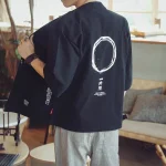 Kimono homme tendance avec motifs urbains