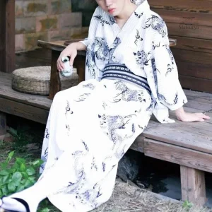 Kimono homme dragon totem en design traditionnel