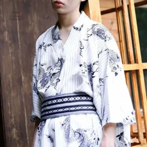 Kimono traditionnel homme avec motif dragon totem