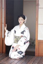 Kimono Femme Blanc à Motifs Floraux