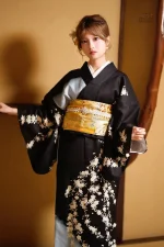 Kimono Japonais Femme Traditionnel en tissu léger