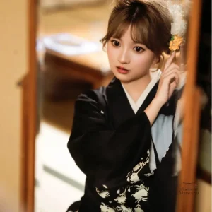 Vêtement culturel japonais féminin, motif classique