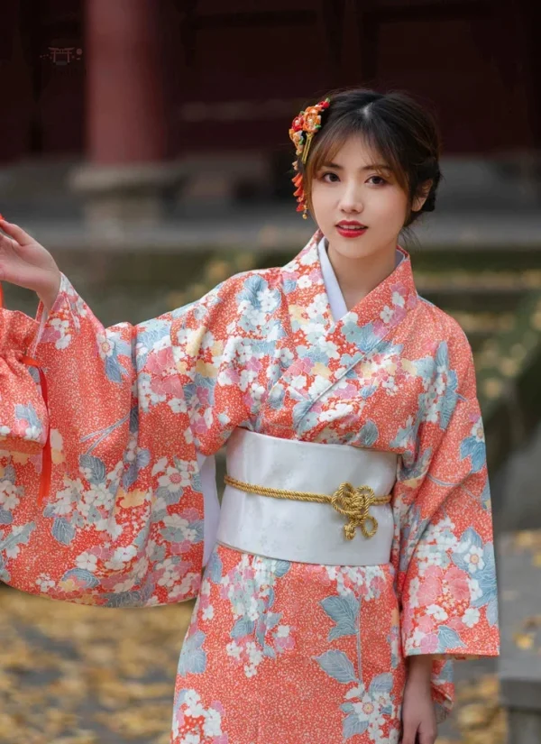 kimono-japonais-fleuri-femme-1 Kimono Fleuri Japonais Femme