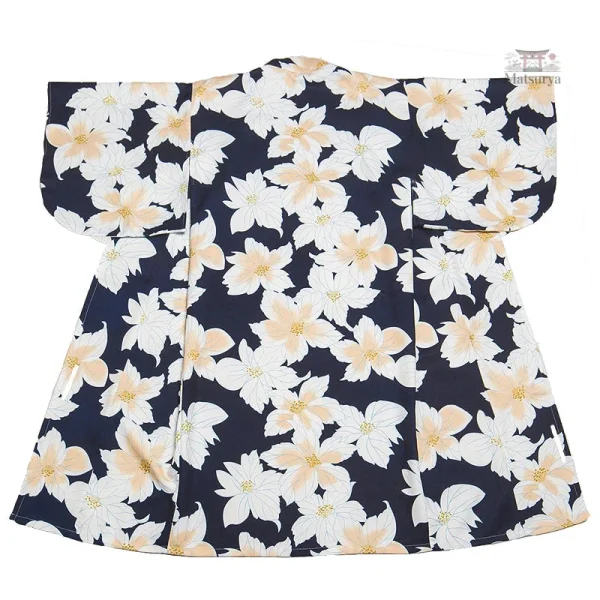 Kimono à fleurs pour un look chic