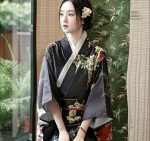 Kimono Soie Élégant Japonais