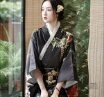 Vêtement Traditionnel Japonais en Soie