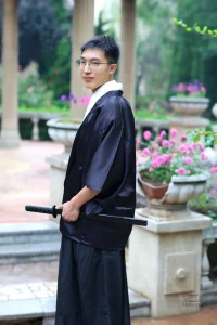 Kimono élégant pour homme, design classique