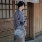 Kimono homme aux motifs traditionnels japonais élégants