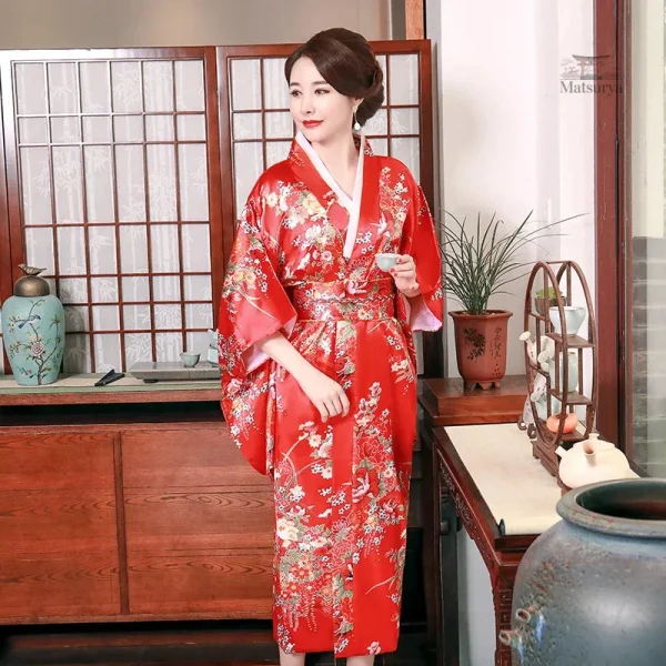 kimono-traditionnel-femme-rouge-eclatant-1 Kimono traditionnel rouge éclatant pour femme