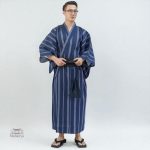 Kimono homme bleu rayé léger traditionnel