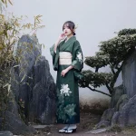 Kimono traditionnel japonais pour femme