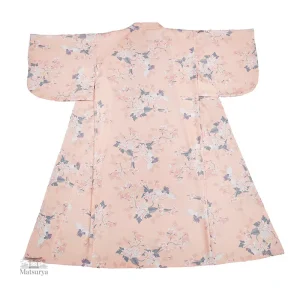 Vêtement traditionnel japonais, kimono rose délicat