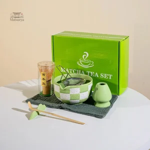 Kit de thé matcha avec design à carreaux élégant