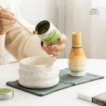 Éléments essentiels pour la cérémonie du matcha