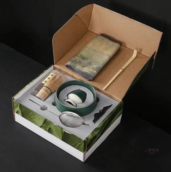 Set de cérémonie pour préparer le matcha