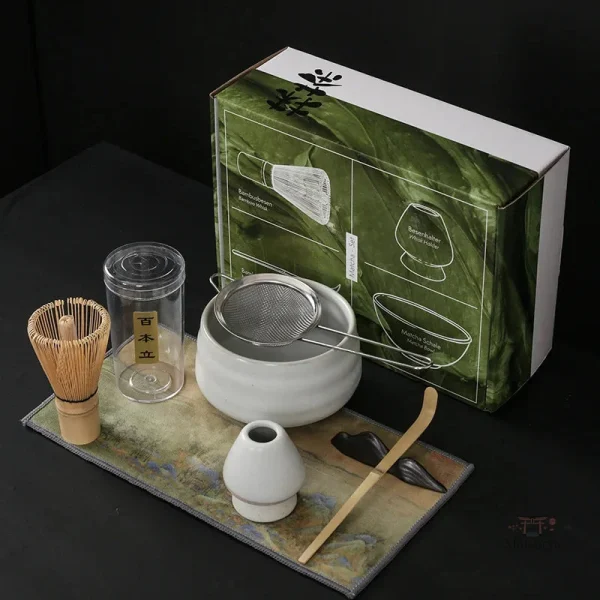Cérémonie japonaise de thé avec matcha