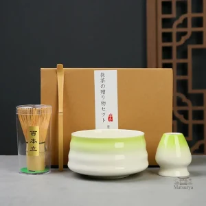 Accessoires essentiels pour préparation de matcha dégradé