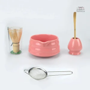 Accessoires de préparation pour un matcha délicieux et raffiné