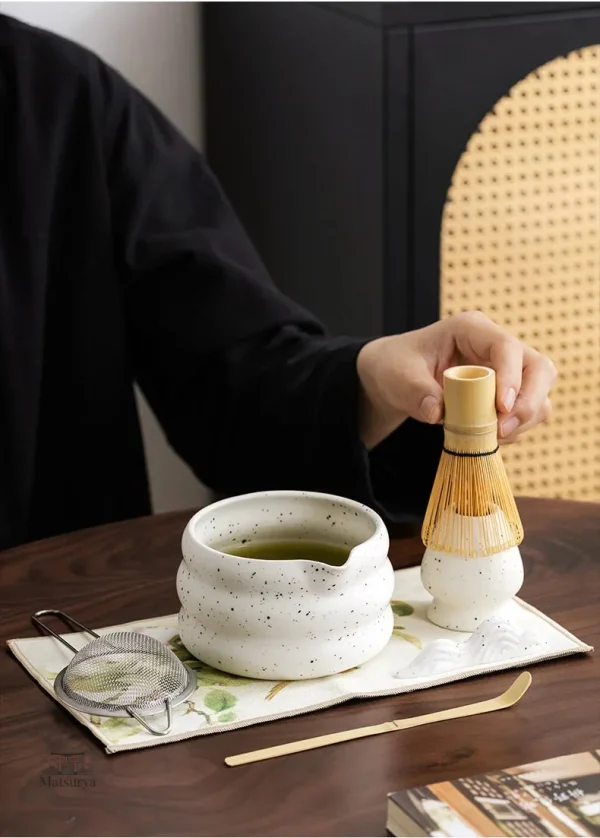 Équipement pour savourer le matcha